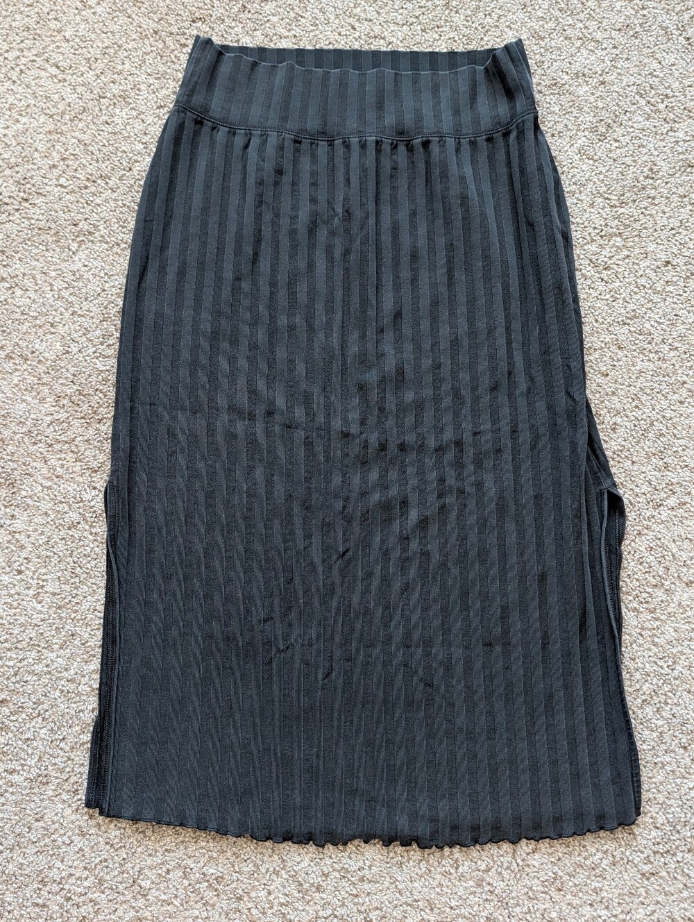 Offline by Aerie Black OG Original Groove Midi Skirt Size Medium